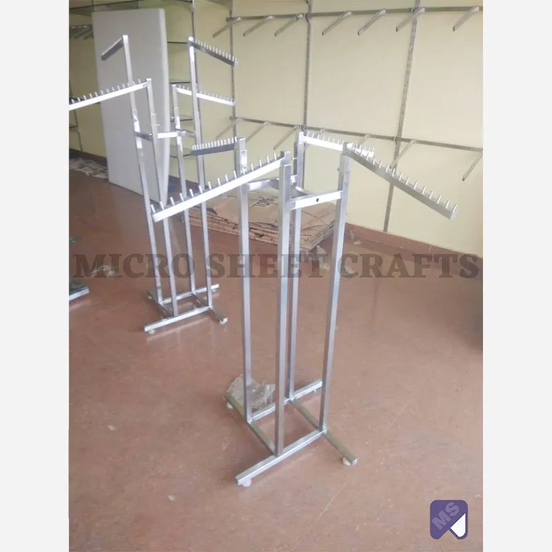 Four Way Clothing Stand In Meerut